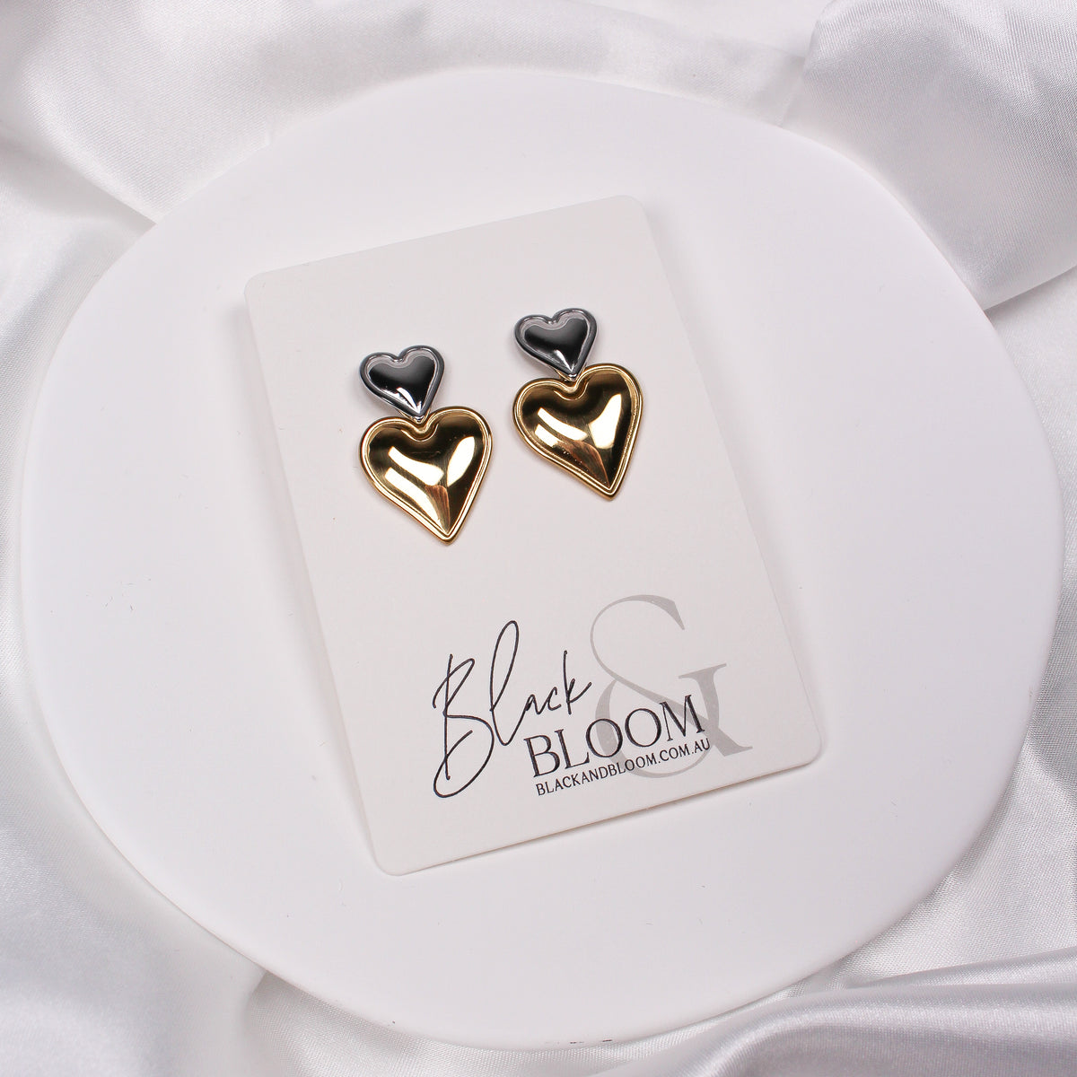 AMOUR EARRINGS - Black & Bloom