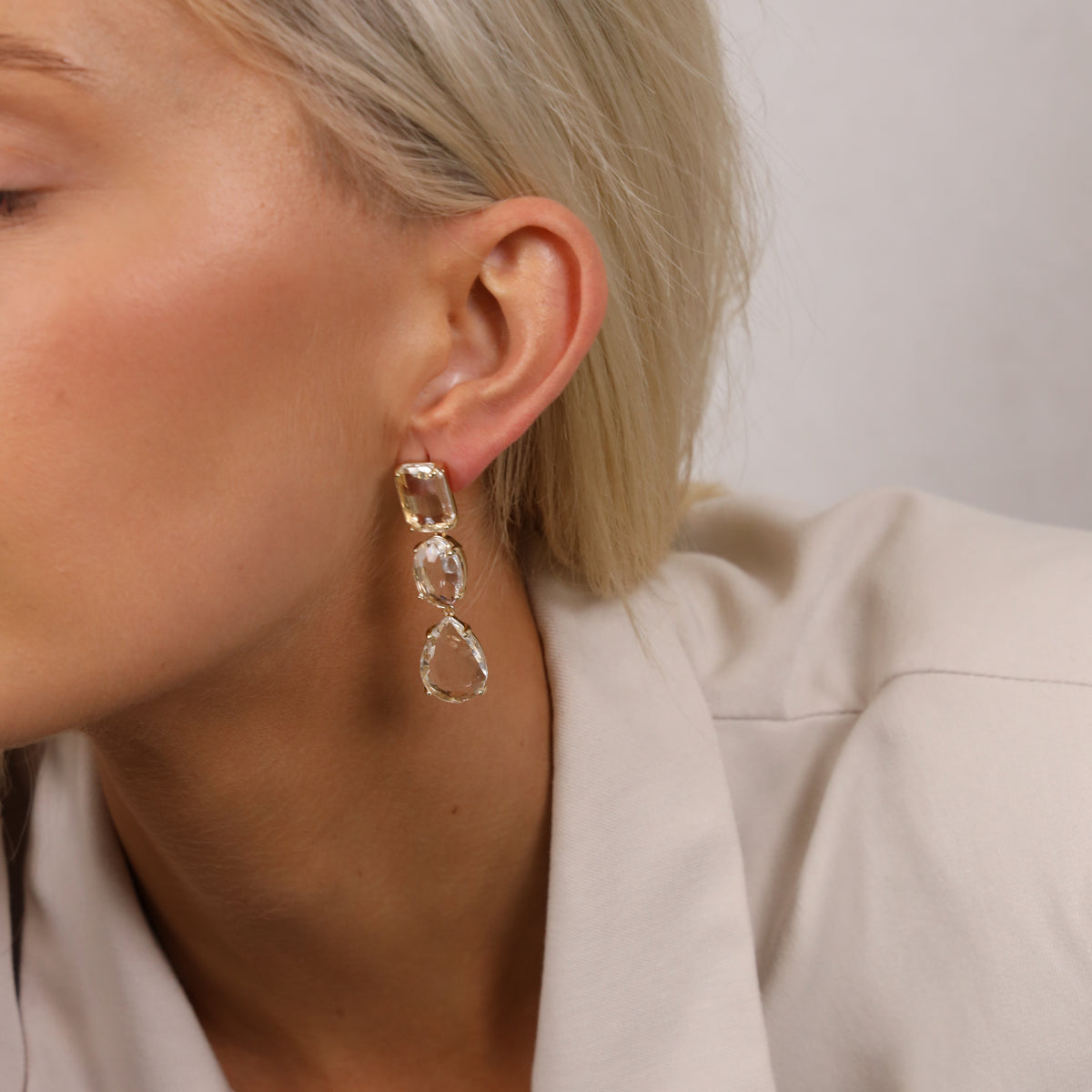 AMALFI EARRINGS - Black & Bloom