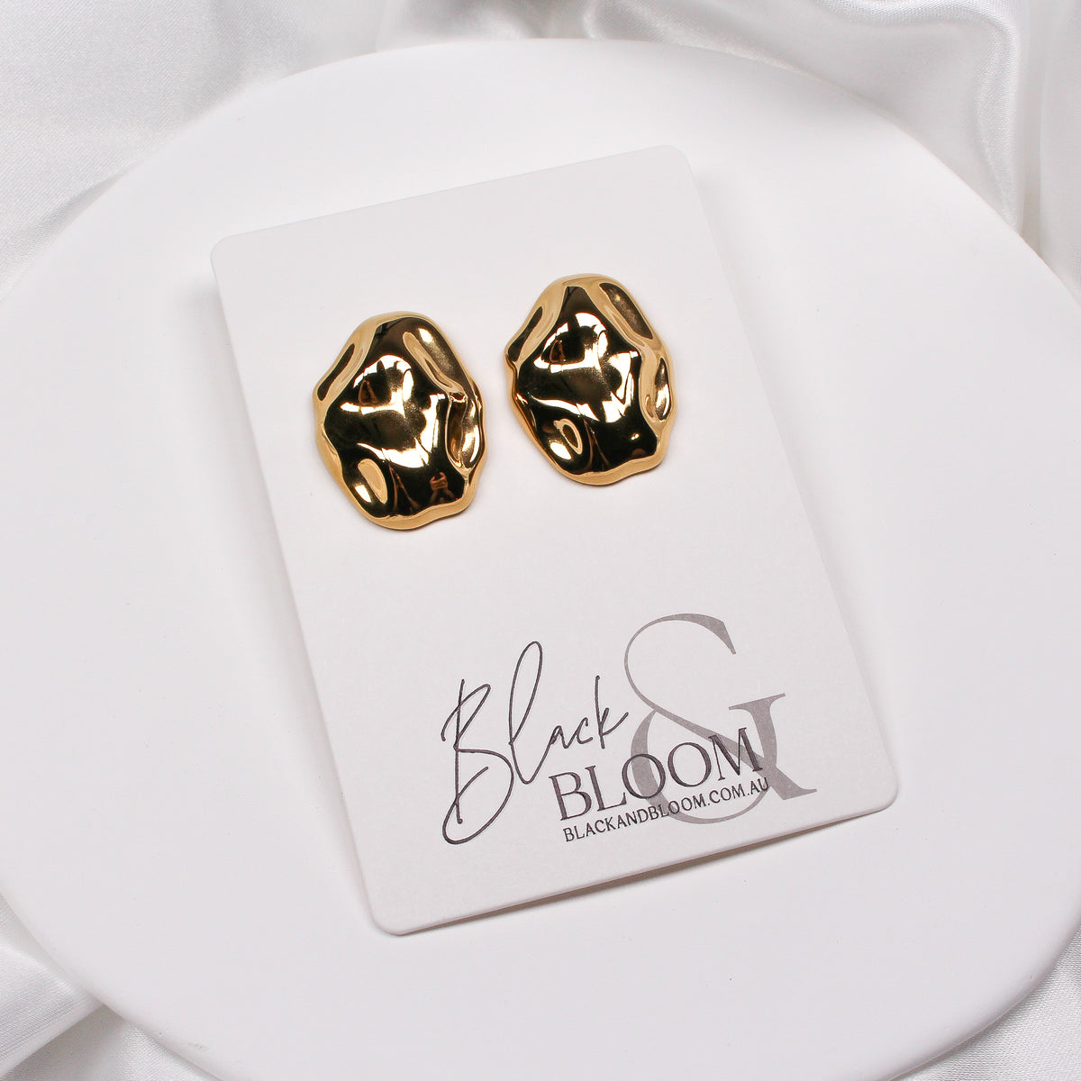 ELOISE EARRINGS - Black & Bloom
