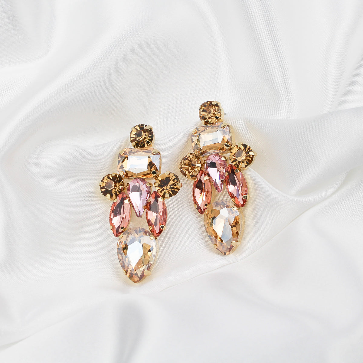 KATE EARRINGS GOLD - Black & Bloom