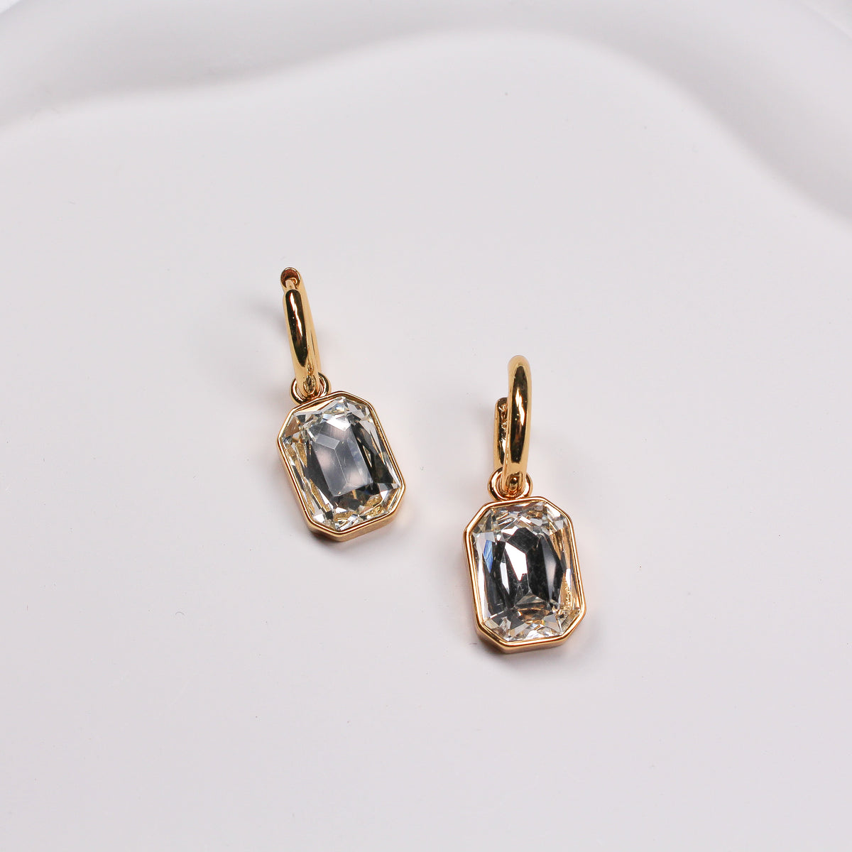 SADIE EARRINGS - Black & Bloom
