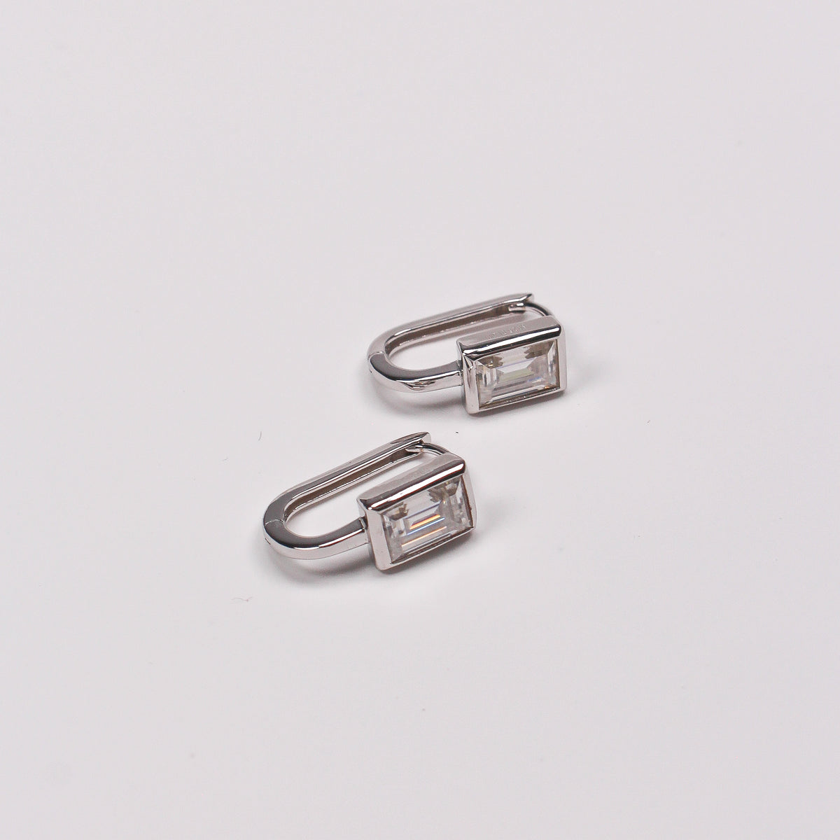 EMERALD HOOP MOISSANITE EARRINGS SILVER - Black & Bloom