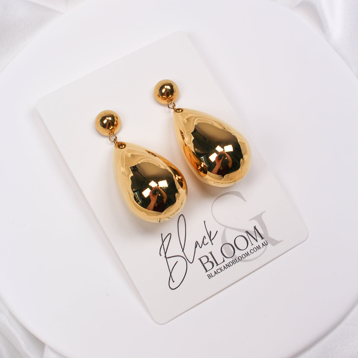 KAI EARRINGS - Black & Bloom
