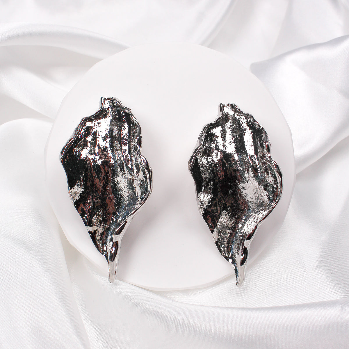 COVE EARRINGS - SILVER - Black & Bloom