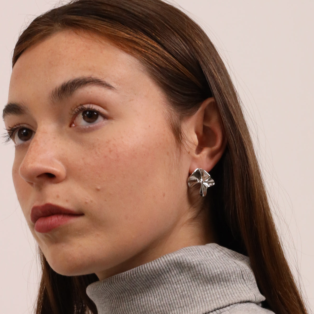 RHODES EARRINGS SILVER - Black & Bloom