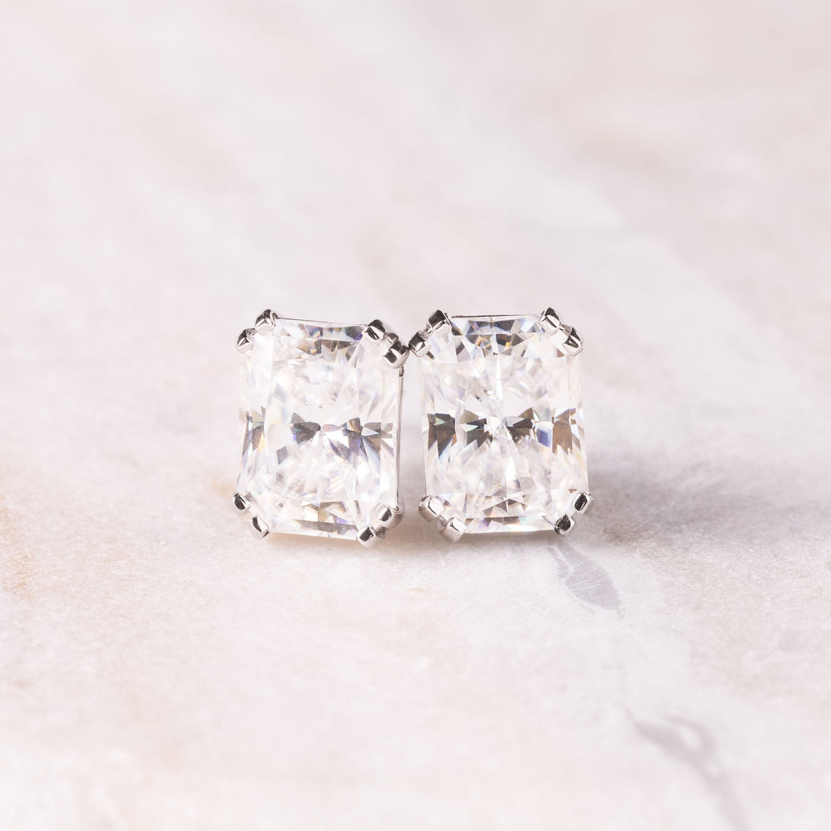EMERALD MOISSANITE EARRINGS - Black & Bloom