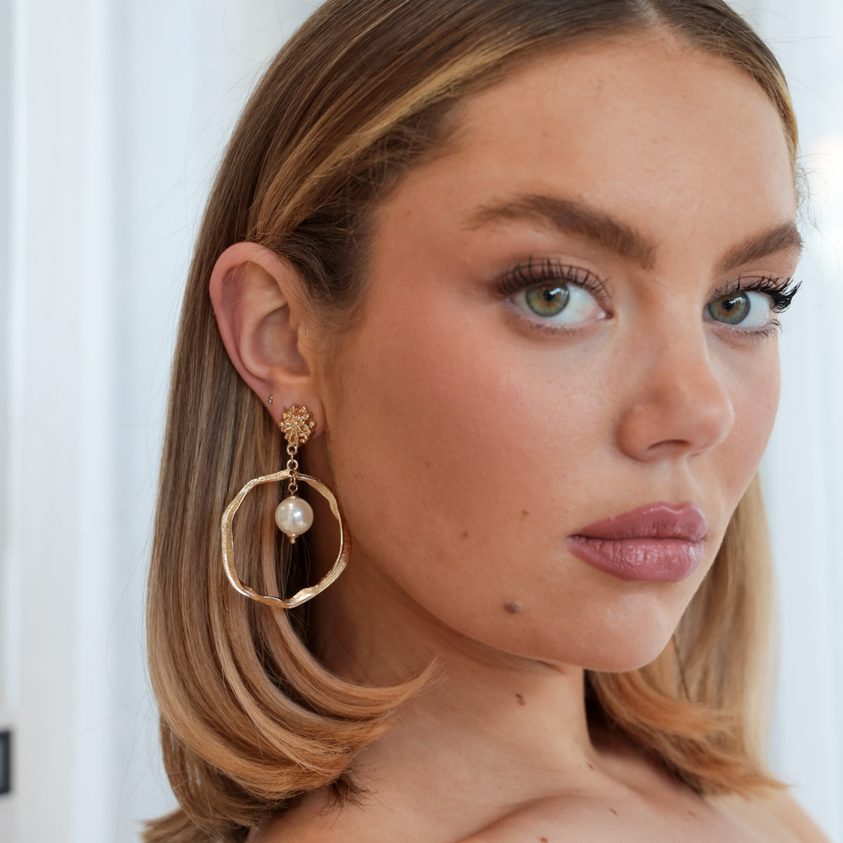 PAYTON EARRINGS - Black & Bloom